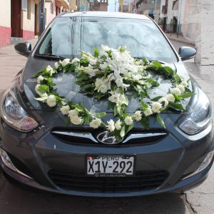 florerías cusco y ayacucho decoracion de autos matrimoniales