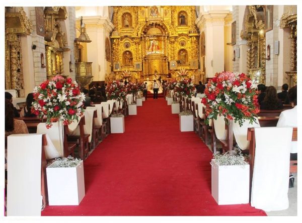 florerías cusco y ayacucho vino decoracion de iglesia para matrimonio