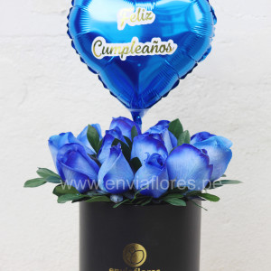 12 rosas azules