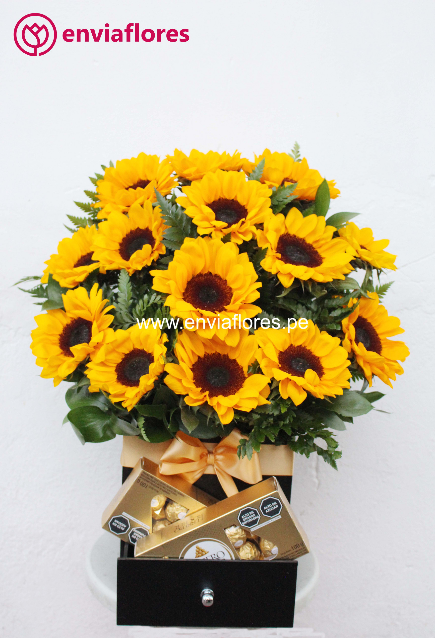 Box de 14 Girasoles con Ferrero Rocher – Delivery en Cusco