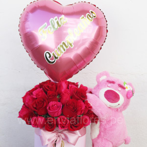detalles que enamoran con 24 rosas